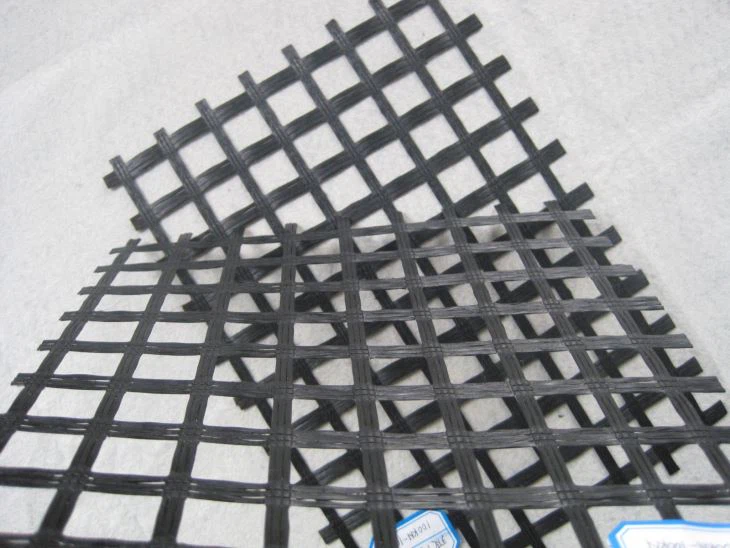 Bitumen Coated Fiberglass Geogrid